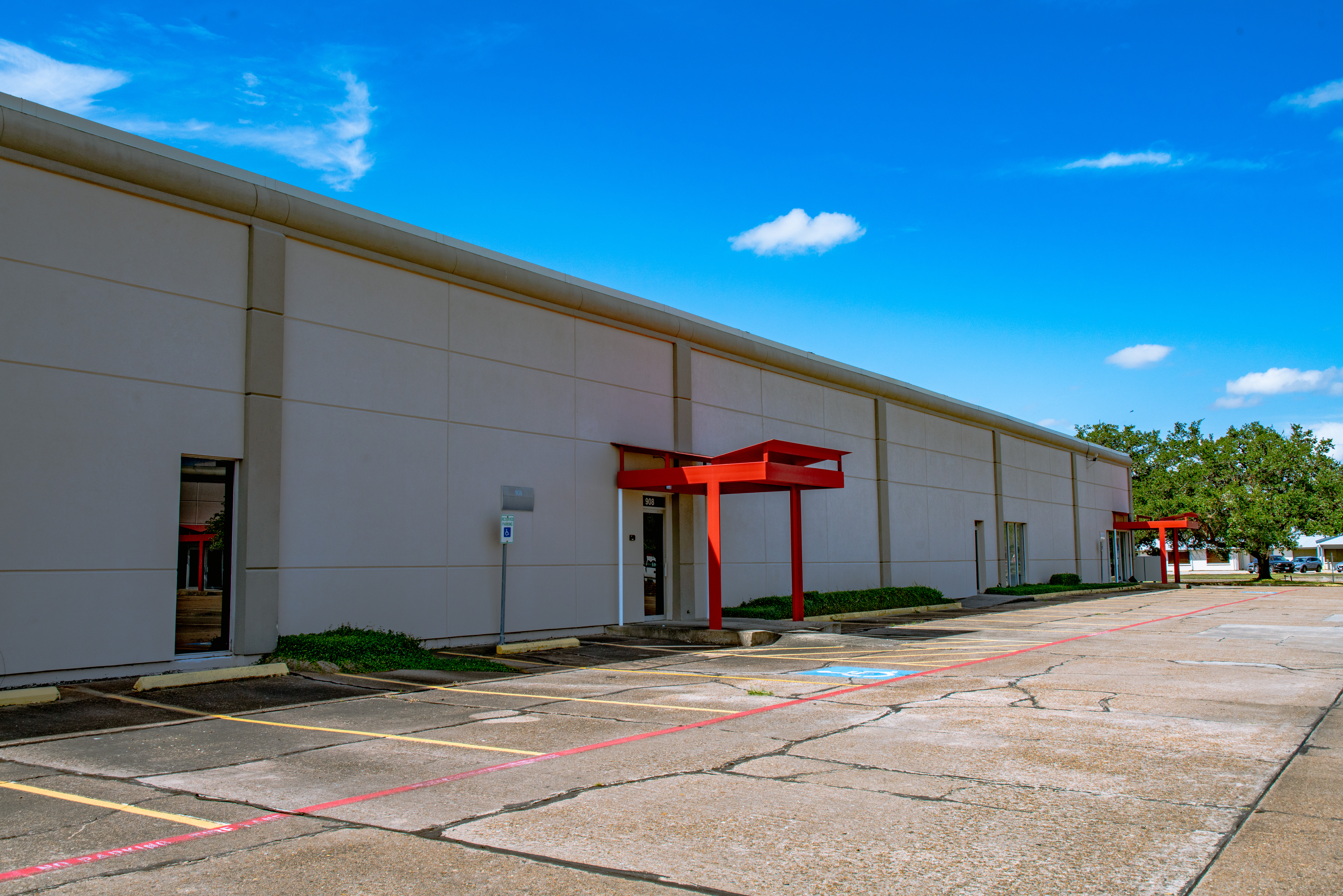 Gemini Business Park 902-910 Gemini